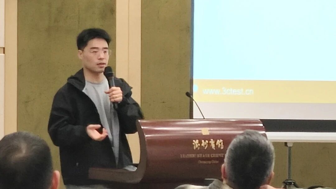 惠曉暉報告現場